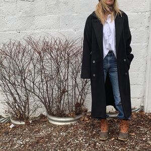 Horses Atelier - The Winter Coat